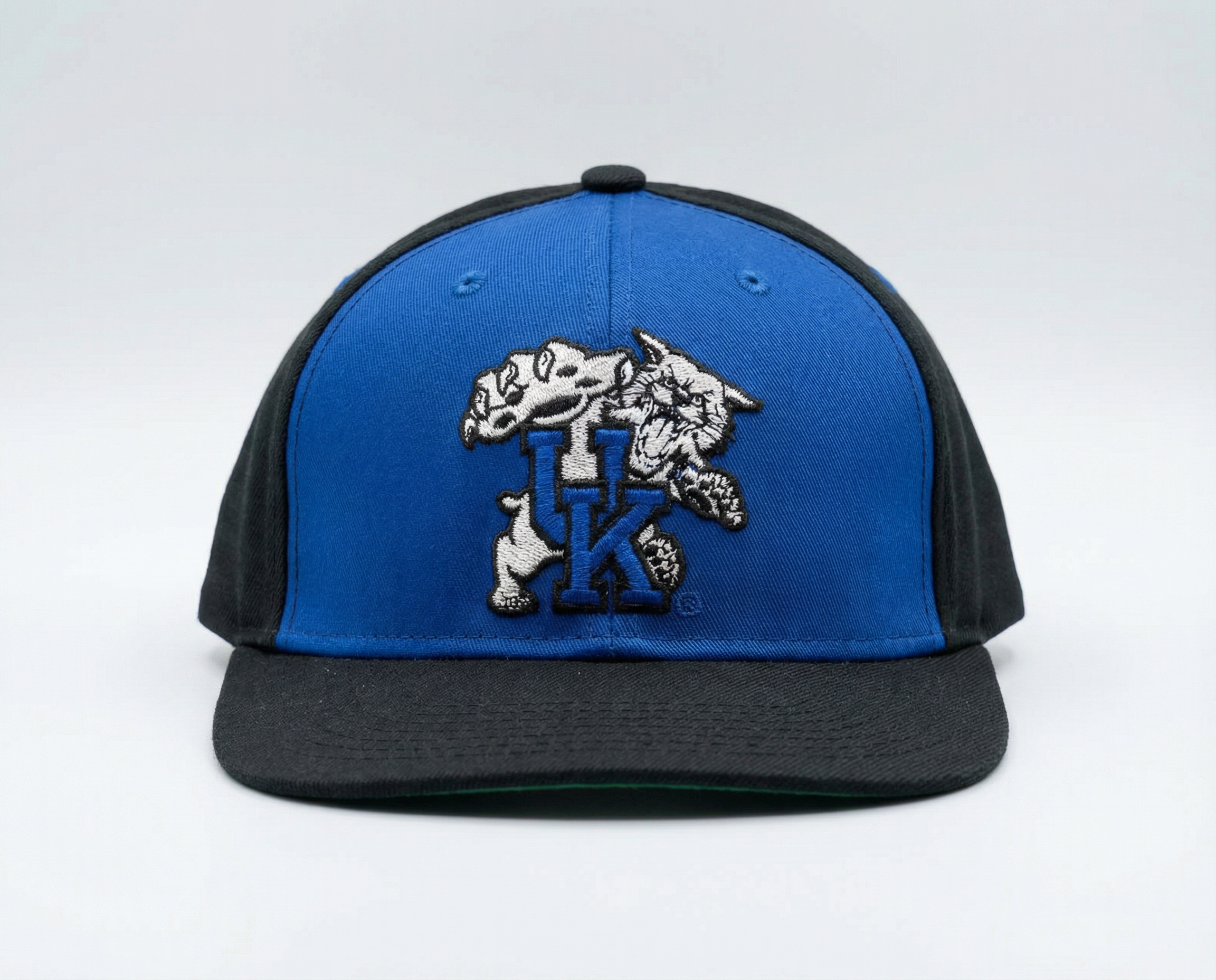Premium Two-Tone UK Wildcats Style Embroidered Baseball Cap – Blue & Black Structured Sports Hat
