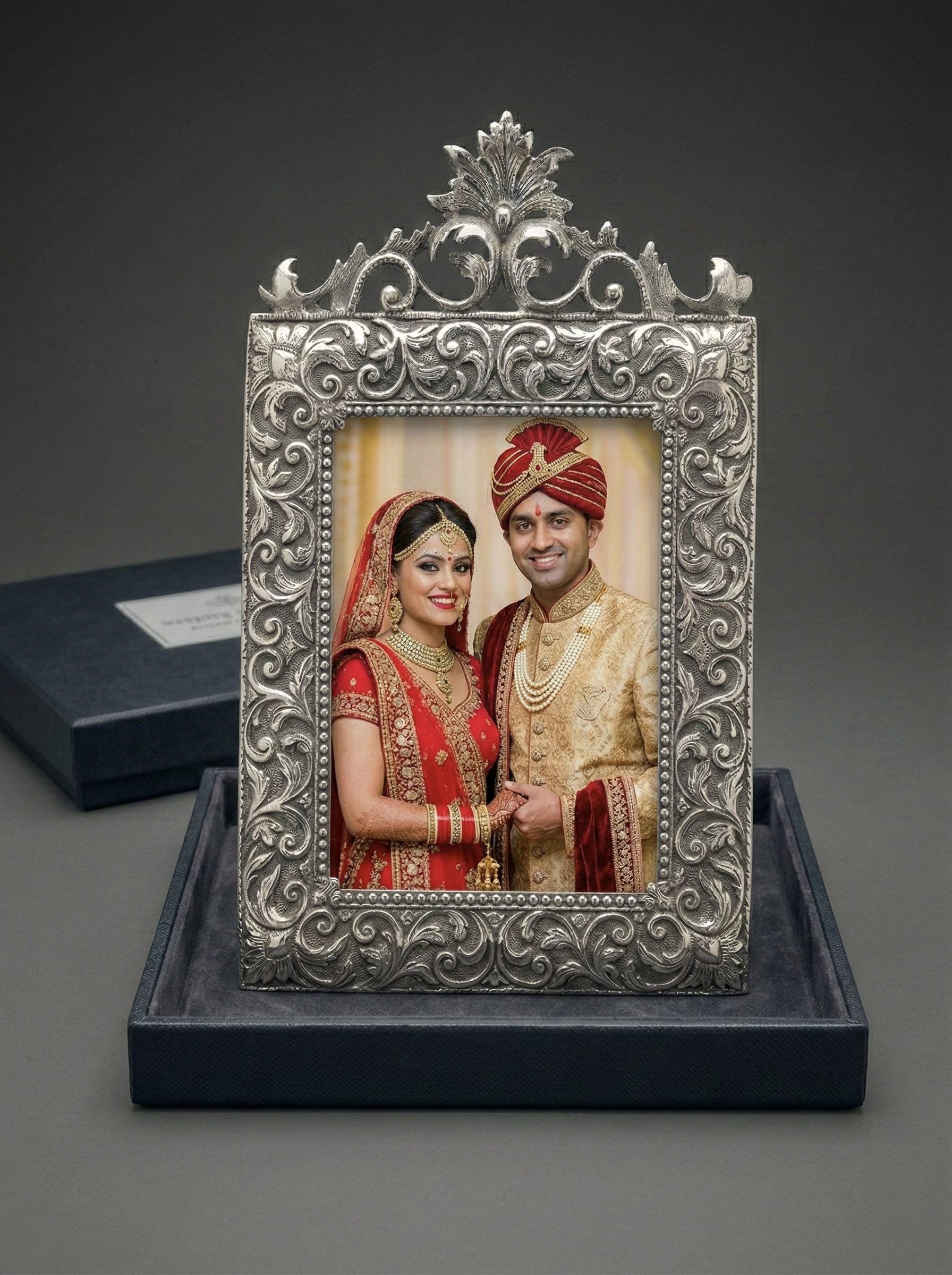 Argento Sterling Silver Collection Ornate Photo Frame – Antique Floral Design Tabletop Picture Frame